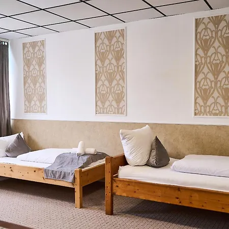 Hotel Maximo 2*