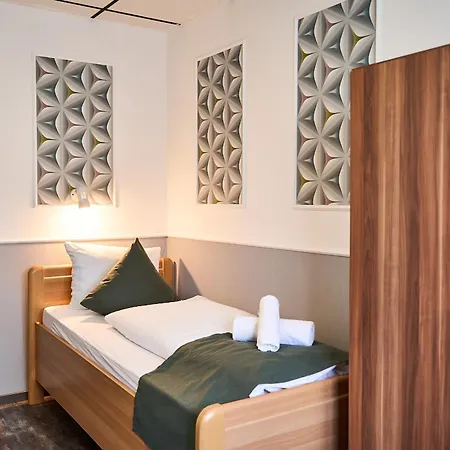 Hotel Maximo 2*