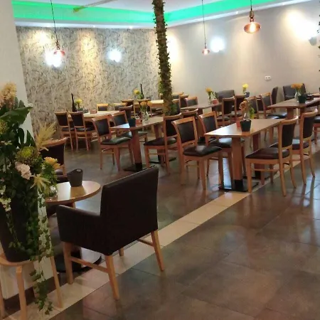 Maximo Hotel 2*