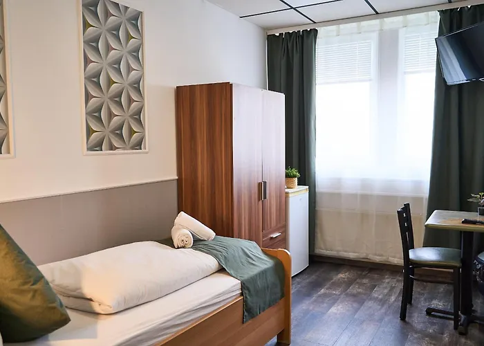 Hotell Maximo 2*