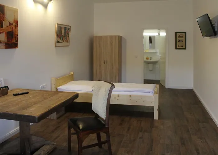 Maximo Hotell 2*